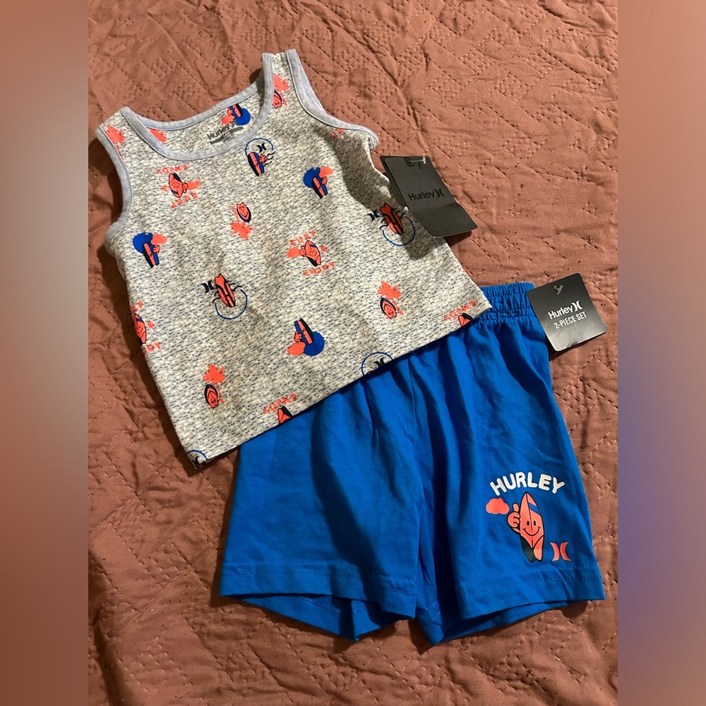 Hurleys Toddler Boys outfit